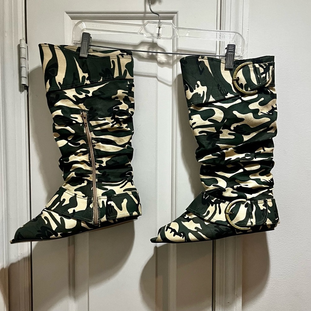 NWOB Naughty Monkey Camouflage Open Toes Knee-High Women's Boots